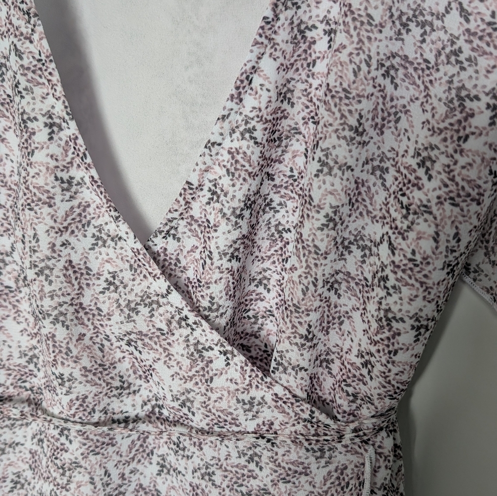 Wilfred | Lawn Wrap Mini Dress | Pink Floral Chiffon Ruffle | Size M | Aritzia - Picture 4 of 5